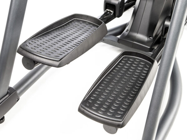 E1000 Suspended Elliptical Trainer - Image 3