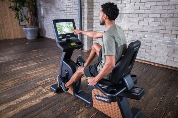 C576R STATUS RECUMBENT CYCLE - Image 7