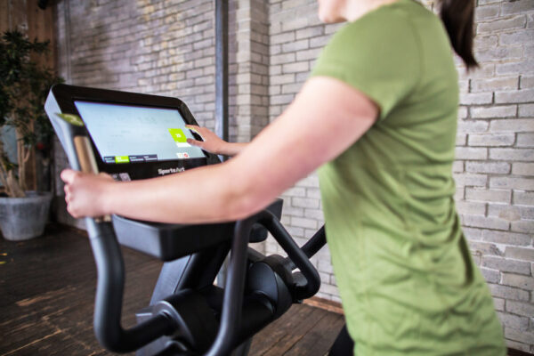 E876 ELLIPTICAL - Image 6
