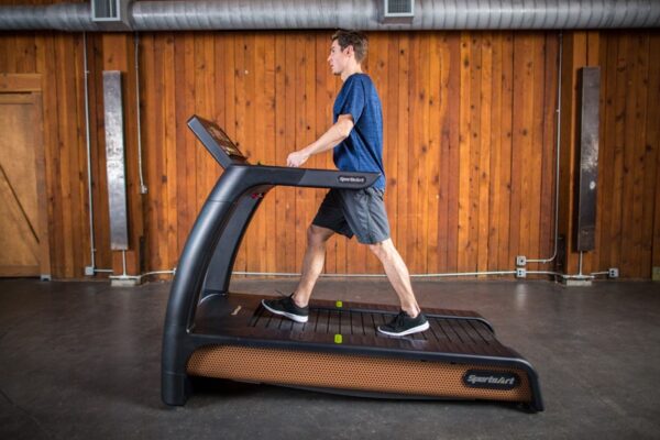 N685 Verde Treadmill - Image 8