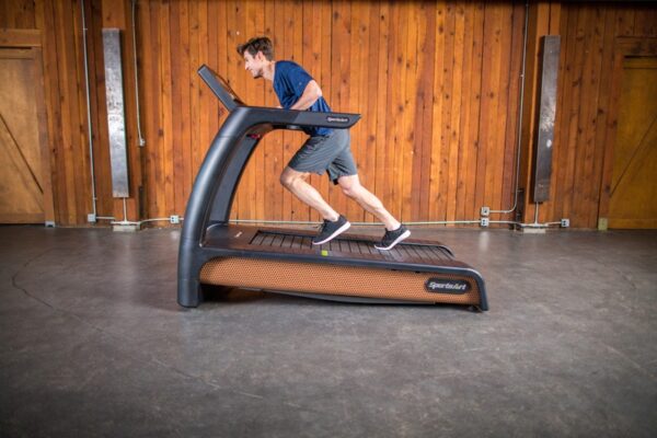 N685 Verde Treadmill - Image 4