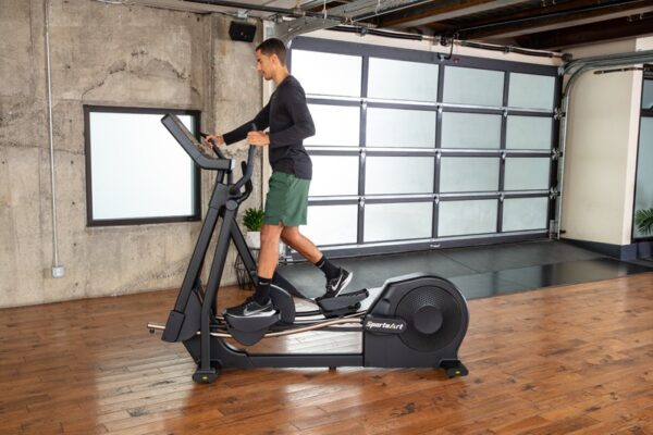E874 ELITE ELLIPTICAL - Image 14