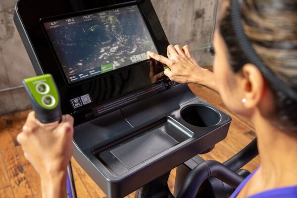 E874 ELITE ELLIPTICAL - Image 8