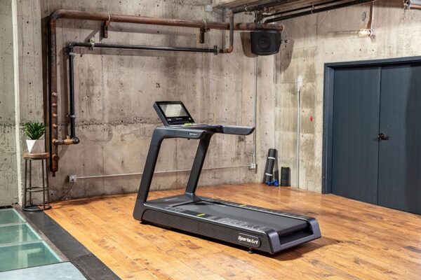 T674L 16″ Treadmill