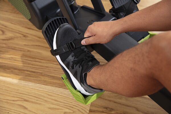 SportsArt G260 Rower - Image 5