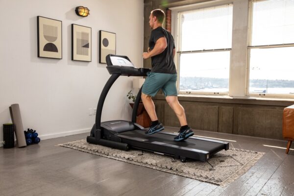 SportsArt TR22F Treadmill - Image 2