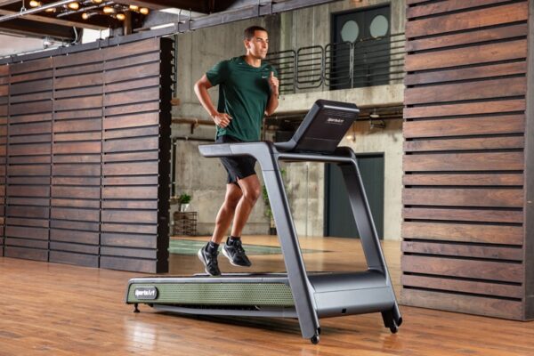 SportsArt G660 Treadmill - Image 15