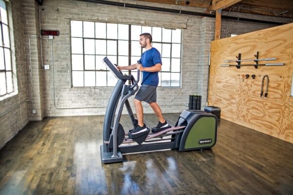 SportsArt G876 Elliptical - Image 3