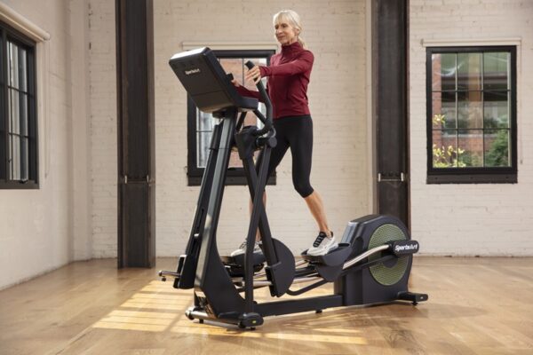 SportsArt G874 Elliptical - Image 4